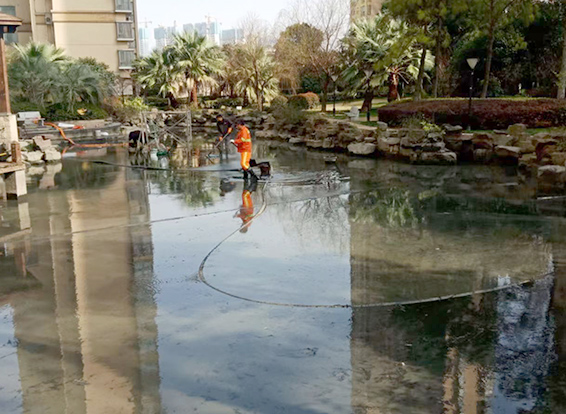 白水景观池淤泥清理